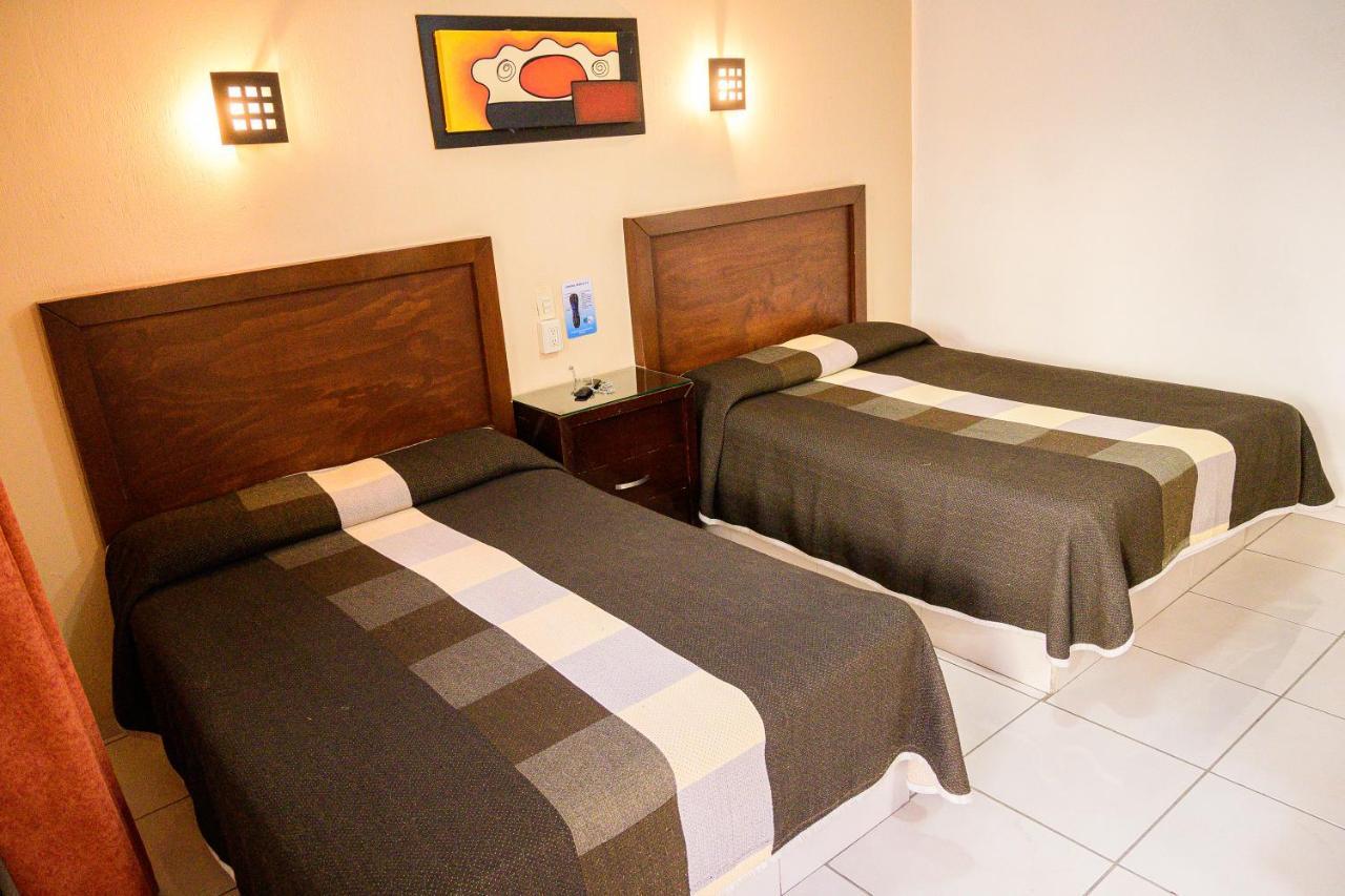 Hotel Acuario En Ocotlan Exteriér fotografie