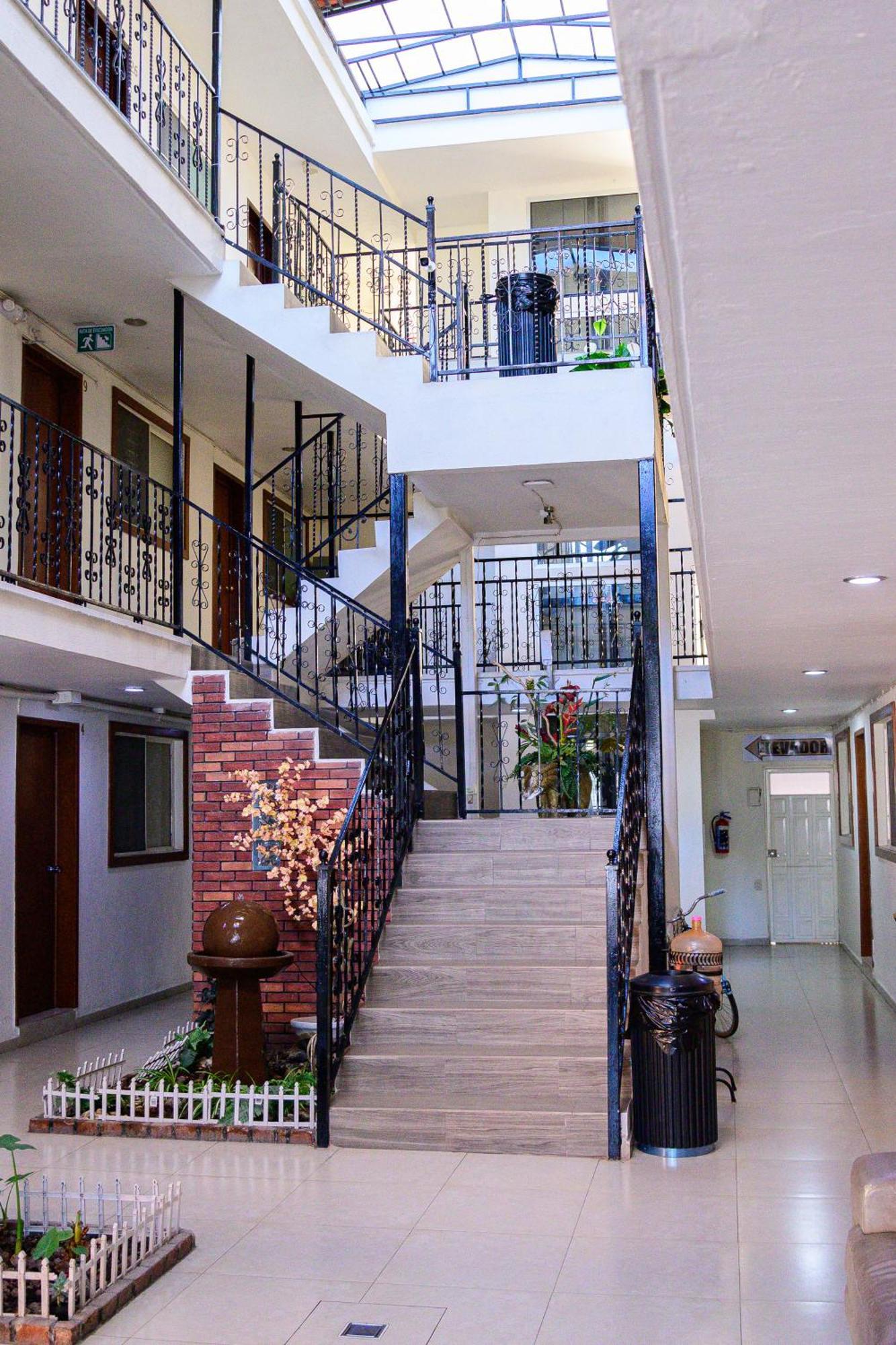 Hotel Acuario En Ocotlan Exteriér fotografie